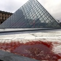 Pyramide rouge