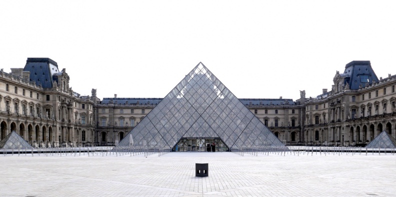 a Paris avr 21 Tuileries Pyramide 297 bis mmm.jpg