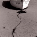 barque sur le sable 