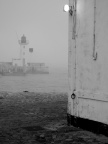 Phare et brume