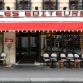 Paris, cafés, lundi 24 février