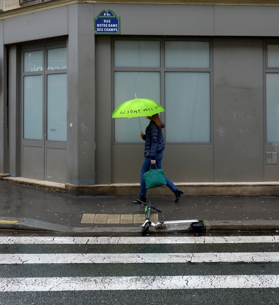 b Paris  Parapluies D600 077 dix mmm.jpg