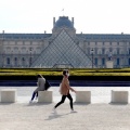 a Paris avr 21 Tuileries Pyramide 193 bis mmm.jpg