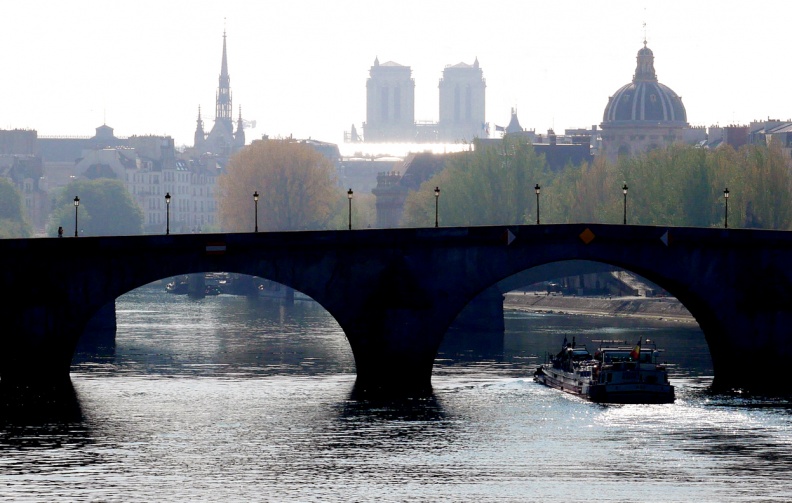 a Paris Tuileries avr 21 146 sixte mmm 2.jpg