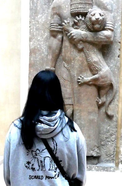 a Louvre fév 24 I 011 sept mmm.jpg