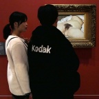 Un peu de lecture au Musée